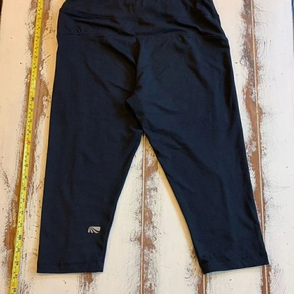 Marika crop black legging